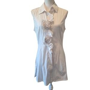 NWT Stera Womens White Sleeveless Ruffle Rosette Button Down Tunic Blouse Small